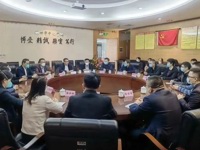 潮州市政府副市长宋铁走访慰问专家人才